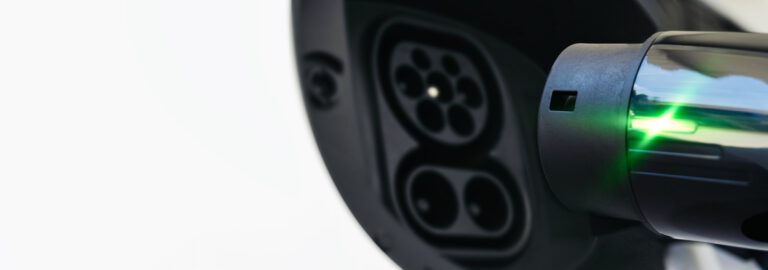 Typ 2 Css Stecker Auto CCS-Stecker: Schnellladeverbindungen für Elektrofahrzeuge